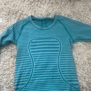 LuluLemon swift tech full sleeve